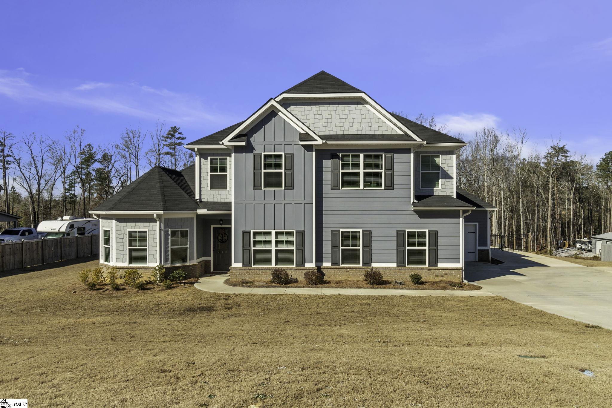 240 White Lillie Farm Road Moore, SC 29369 - Photo 1 of 36 Gallery Image 1