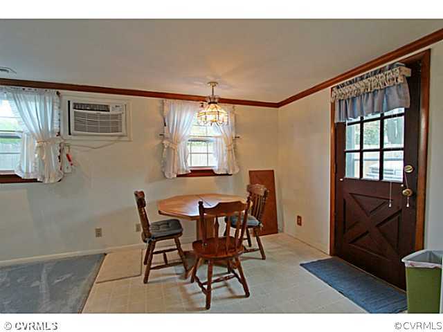 3031 Bensley Road North Chesterfield, VA 23237 - Photo 5 of 20 Breakfast Nook
