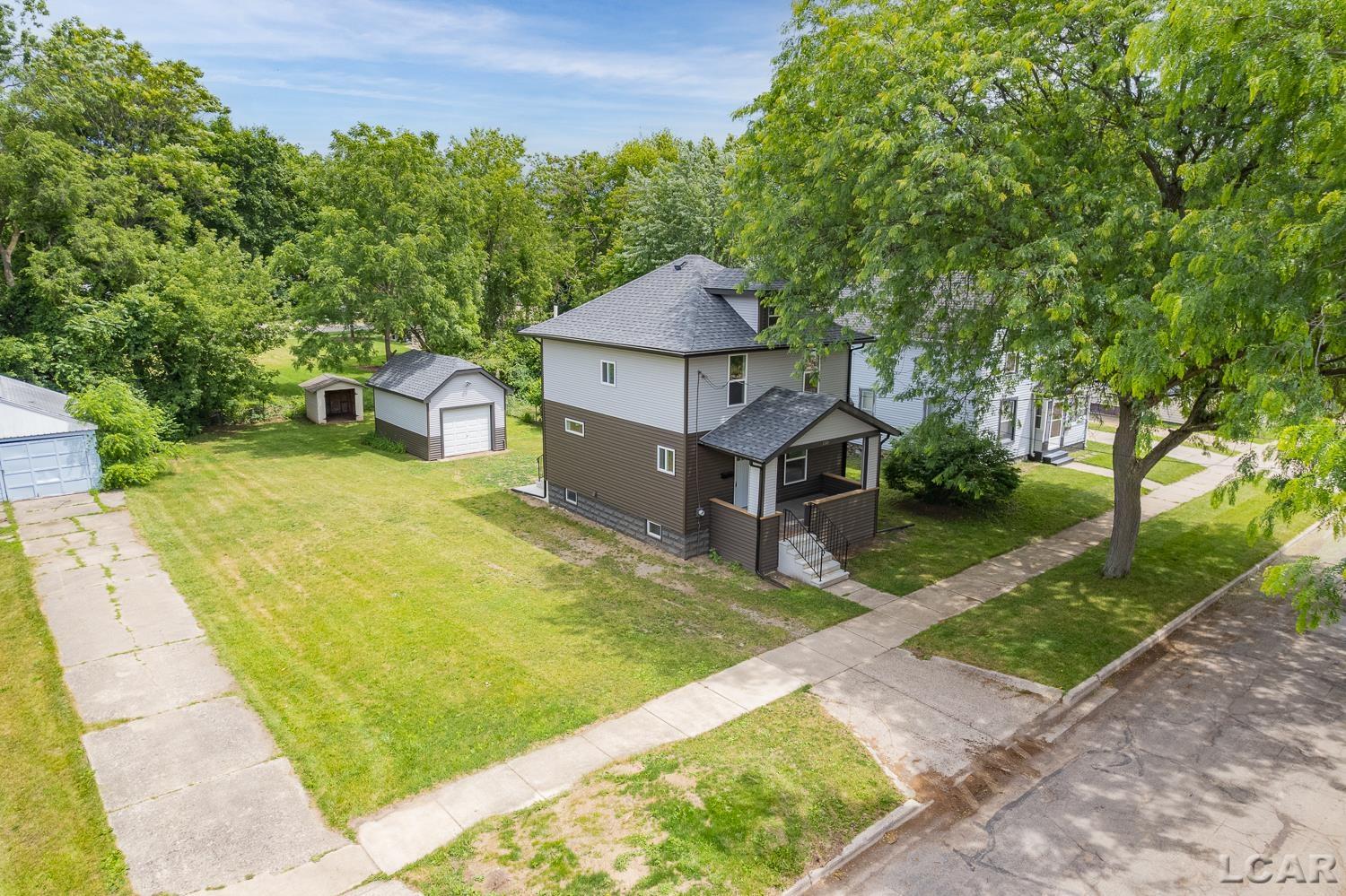 138 East Robinson Street Jackson, MI 49203 - Photo 6 of 39