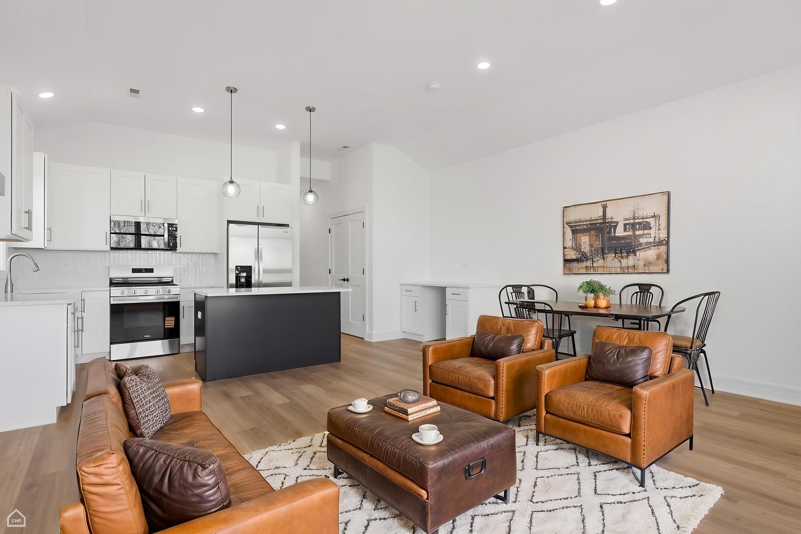 4841 South Prairie Avenue Chicago, IL 60615 - Photo 8 of 77