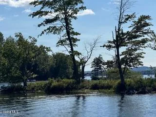 $749,000 | 599 South Shore Rd Peck Lake, Gloversville, NY 12078