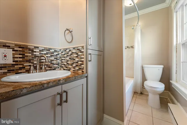 $350,000 | 412 South Samuel Street, Charles Town, WV 25414