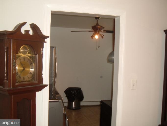 6512 Horseshoe Road Clinton, MD 20735 - Photo 15 of 20 Bedroom