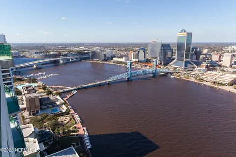 $349,000 | 1431 Riverplace Boulevard, Unit 2003, Jacksonville, FL 32207