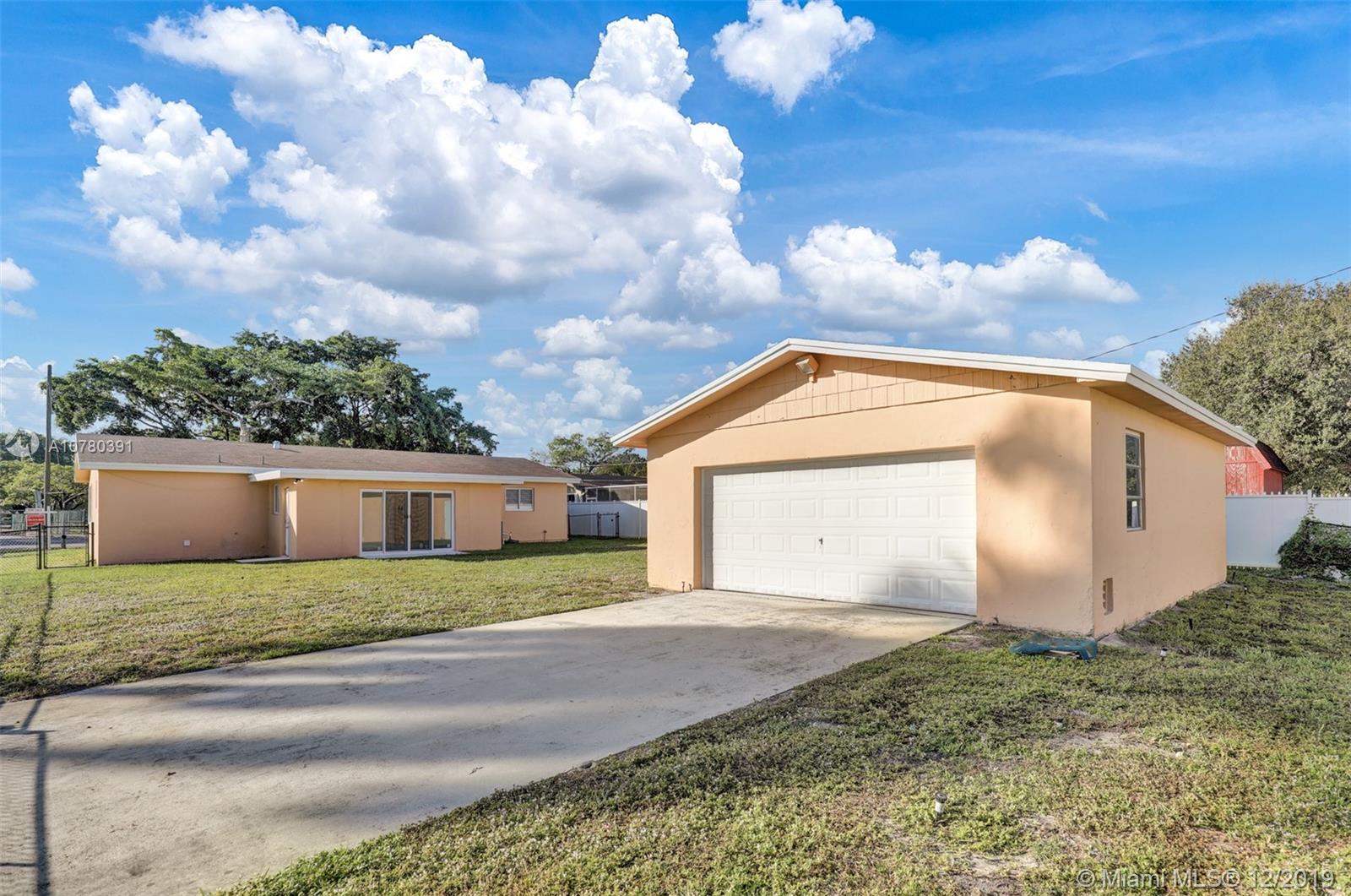 3701 North Longfellow Circle Hollywood, FL 33021 - Photo 31 of 49