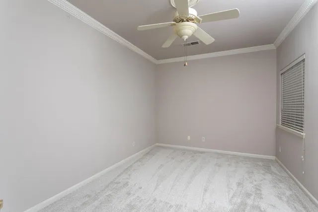 $479,000 | 586 West Lindquist Street, Kingsburg, CA 93631