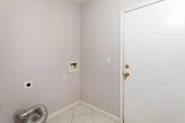 $479,000 | 586 West Lindquist Street, Kingsburg, CA 93631