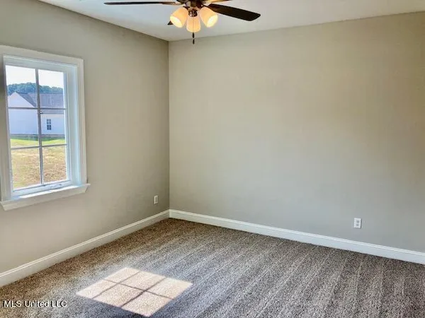 $379,900 | 3068 AC Freeman Drive West, Hernando, MS 38632