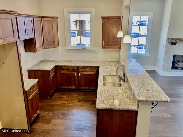 $379,900 | 3068 AC Freeman Drive West, Hernando, MS 38632