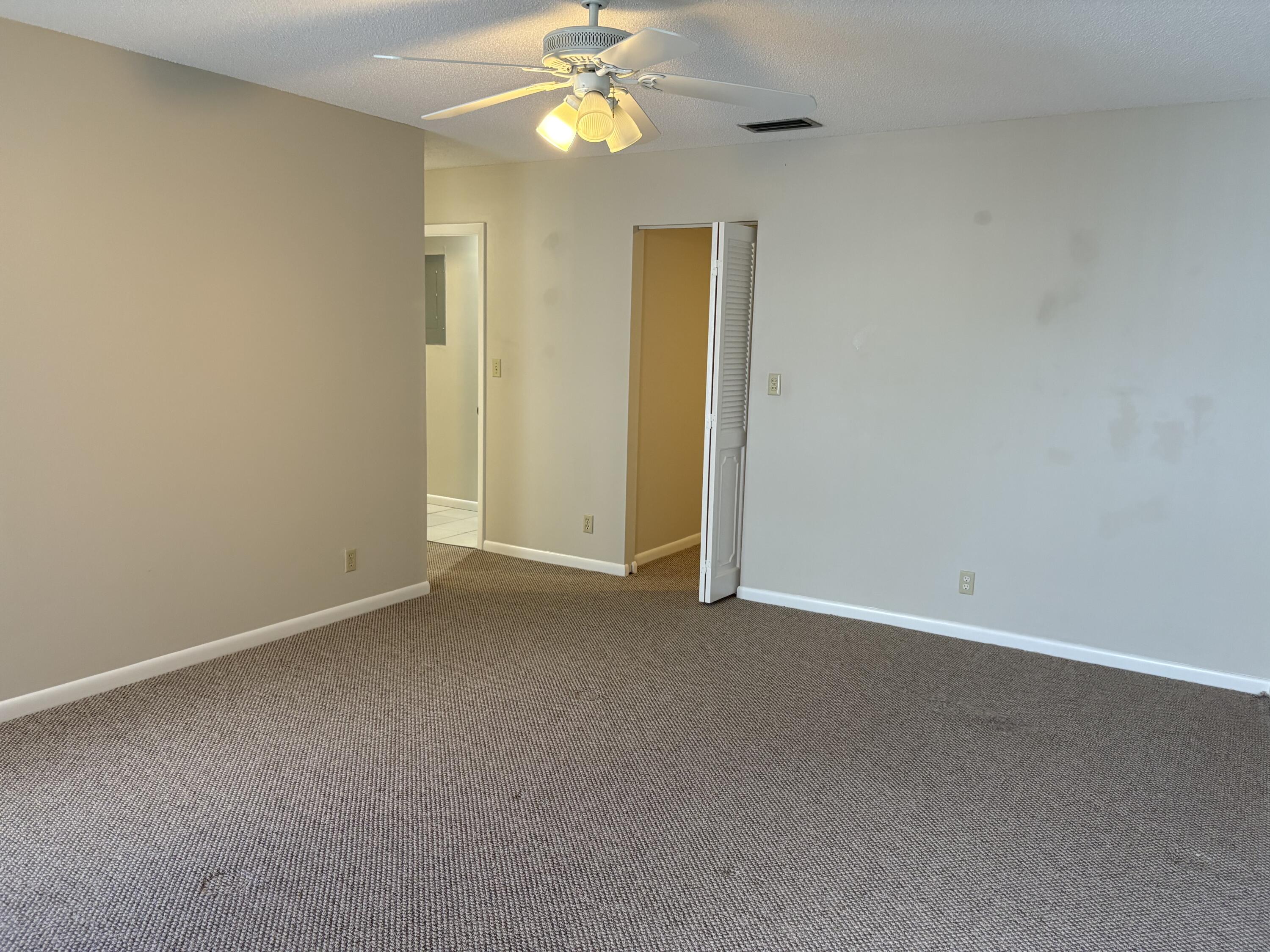 6165 Old Court Road, Unit 223 Boca Raton, FL 33433 - Photo 13 of 35 Primary Bedroom