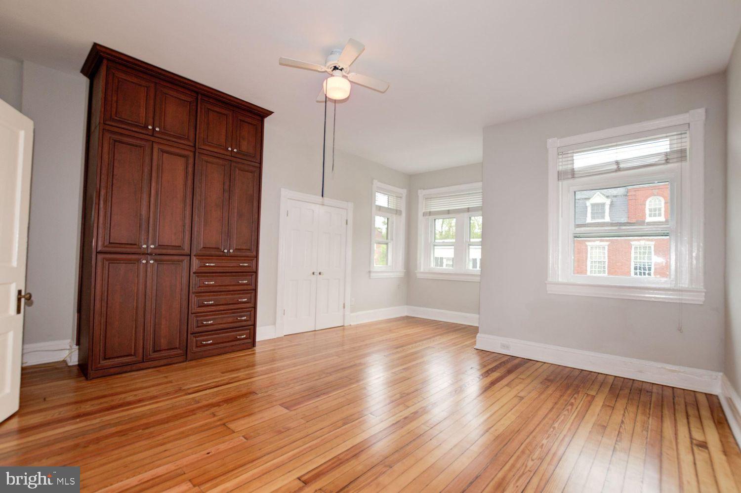 3252 N Street Northwest Washington, DC 20007 - Photo 6 of 9