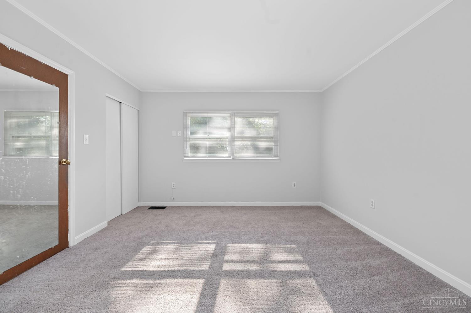 5156 Valley Ridge Road Cincinnati, OH 45247 - Photo 20 of 34 Gallery Image 20