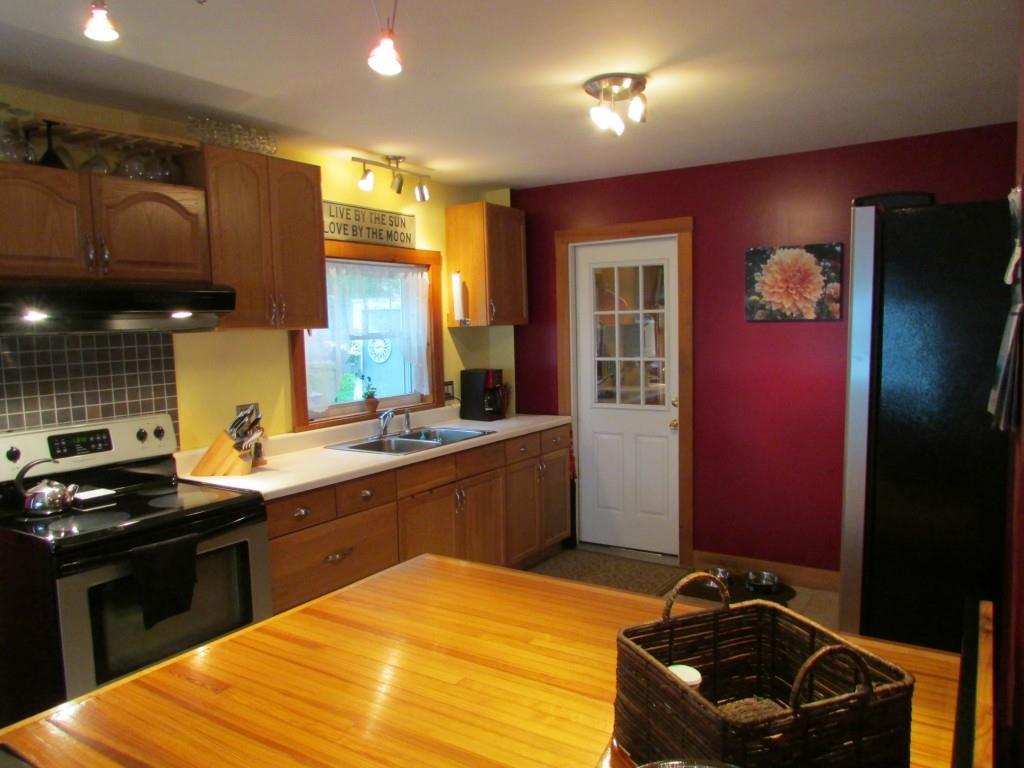 4 Dike Road Bath, ME 04530 - Photo 5 of 22 Photo
