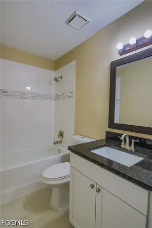 $1,995 | 6250 Timberwood Circle, Unit 101, Fort Myers, FL 33908