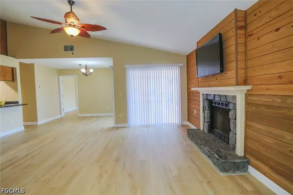 $1,995 | 6250 Timberwood Circle, Unit 101, Fort Myers, FL 33908