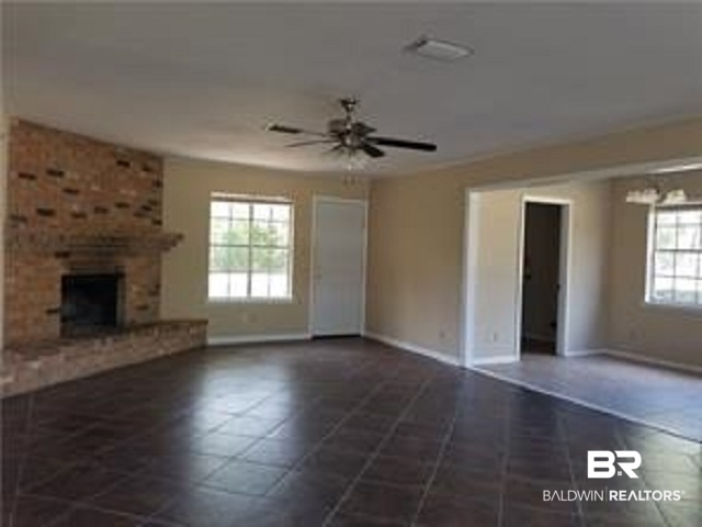 121 Mathison Avenue Saraland, AL 36571 - Photo 4 of 7
