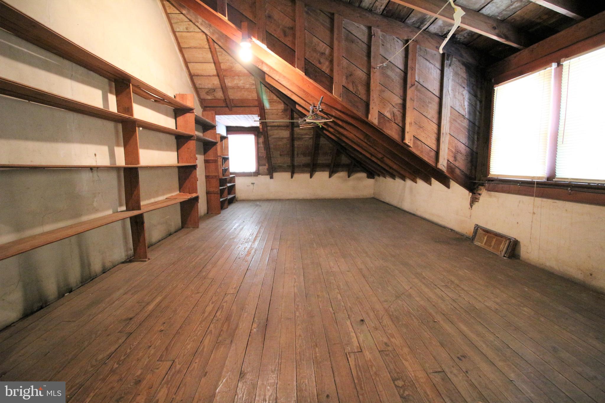 2335 Spring Street Reading, PA 19609 - Photo 11 of 15 Gallery Image 11