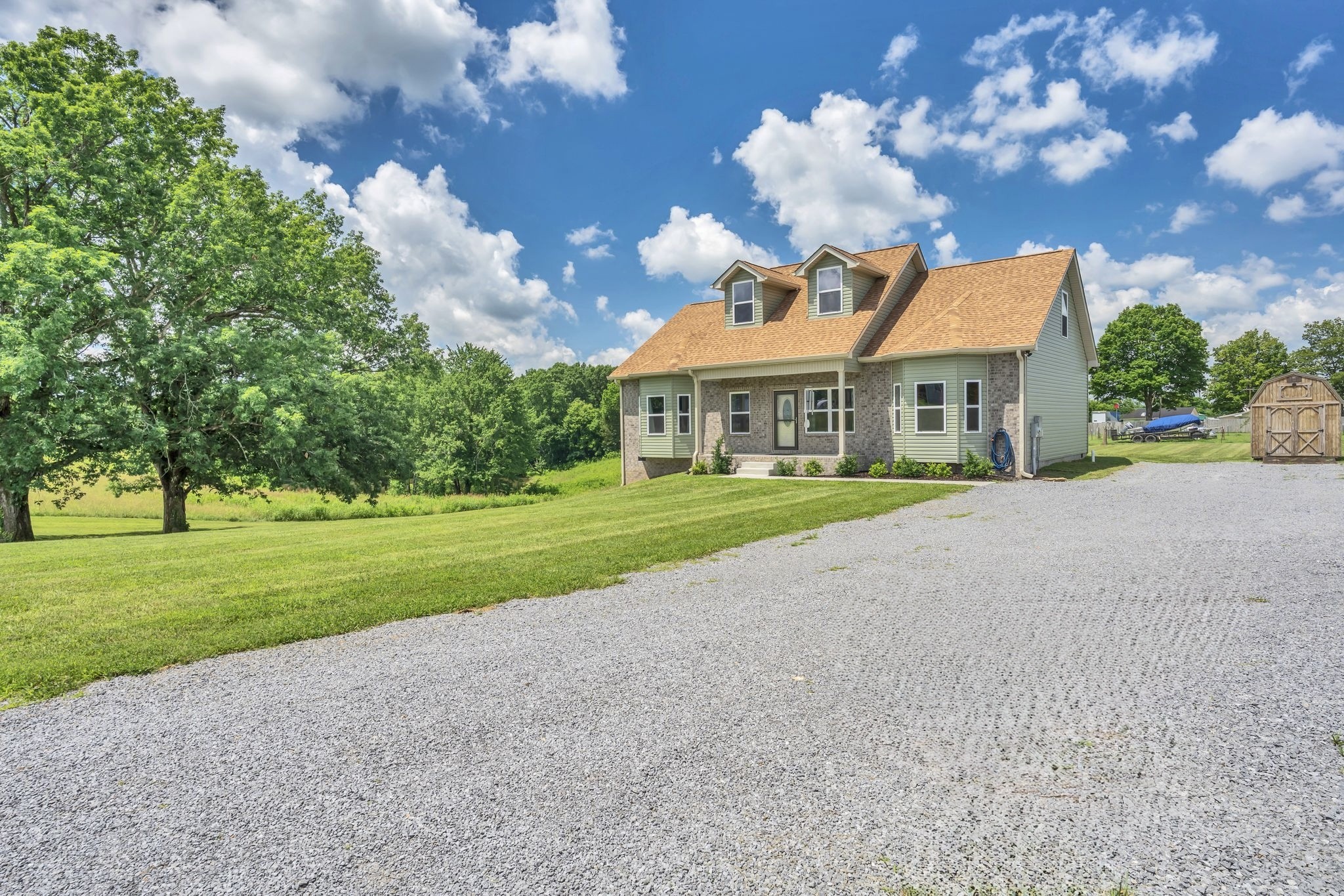 8024 Hoskins Hollow Road Westmoreland, TN 37186 - Photo 4 of 46