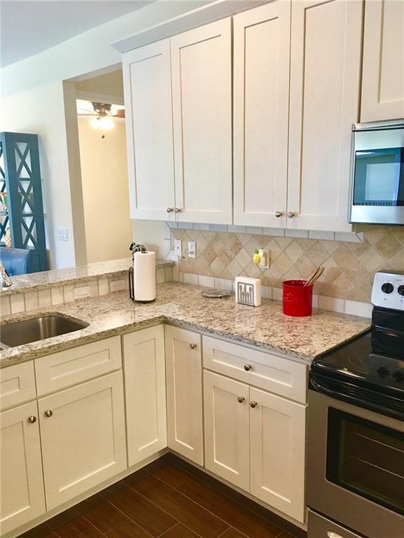 5324 Southwest Viola Court Stuart, FL 34997 - Photo 11 of 41 Gallery Image 11