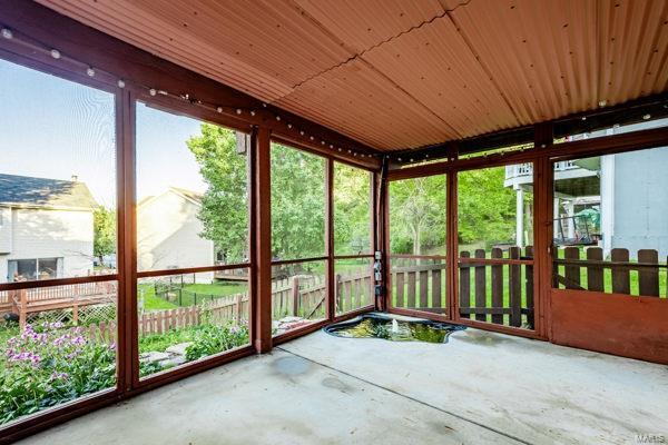 1844 Strawberry Ridge Drive Ballwin, MO 63021 - Photo 17 of 27 Gallery Image 17