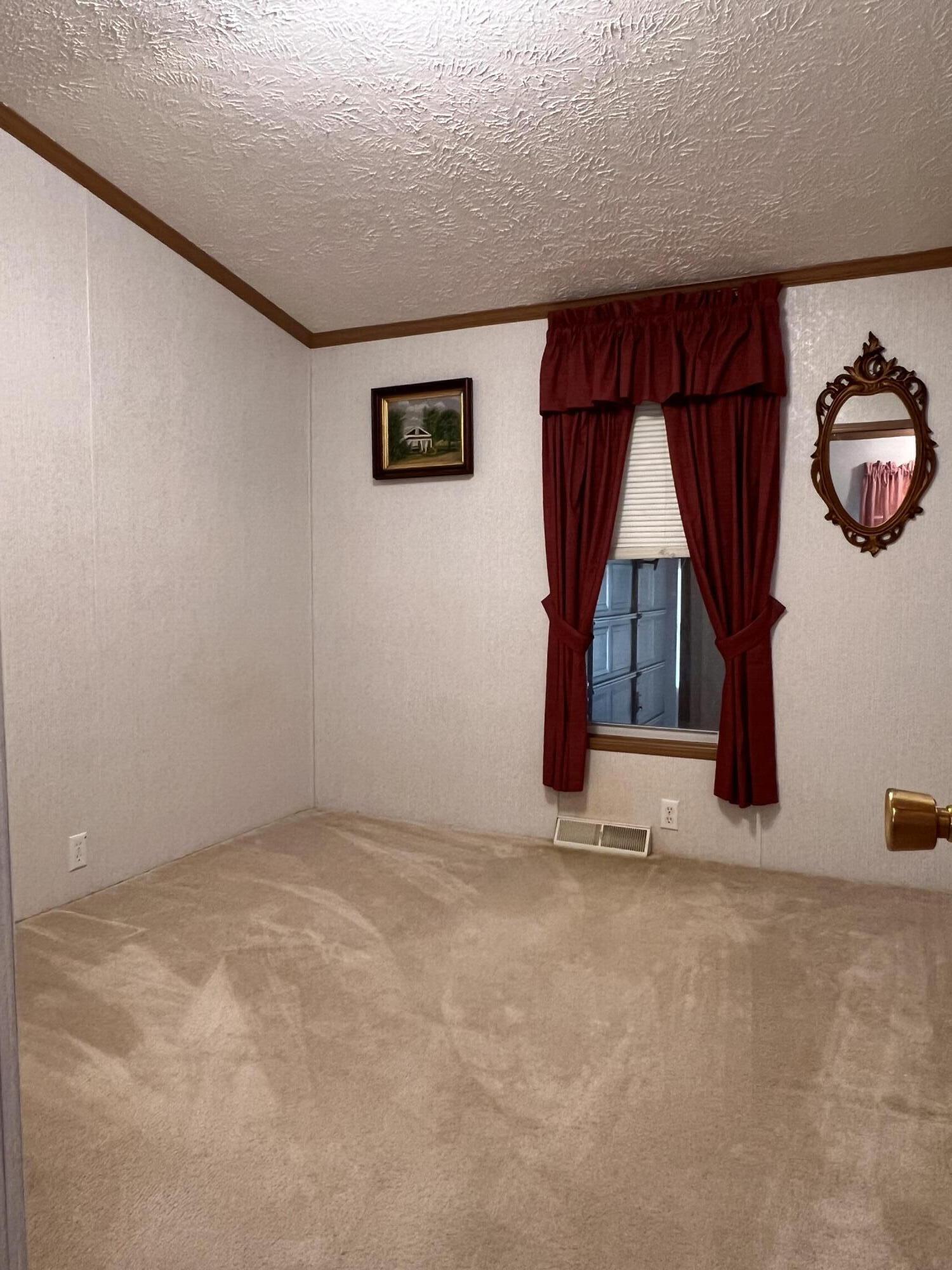 22 Sunset Drive Springfield, OH 45504 - Photo 8 of 17