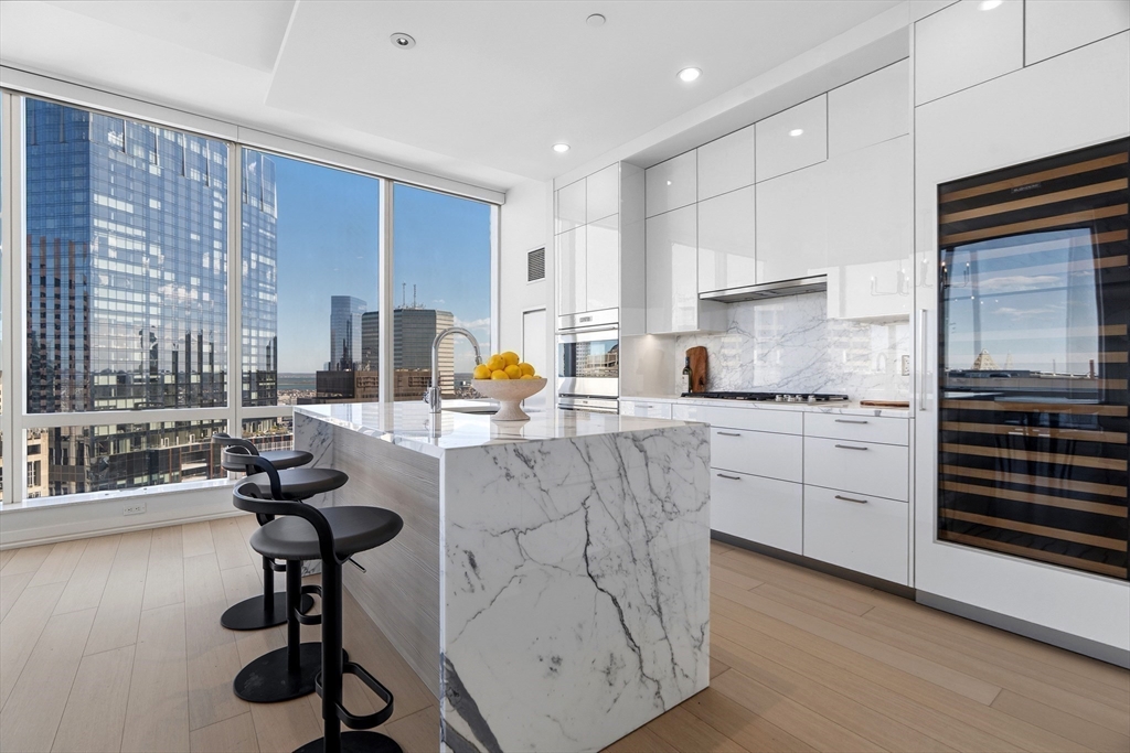 1 Franklin Street, Unit 4308 Boston, MA 02110 - Photo 10 of 41
