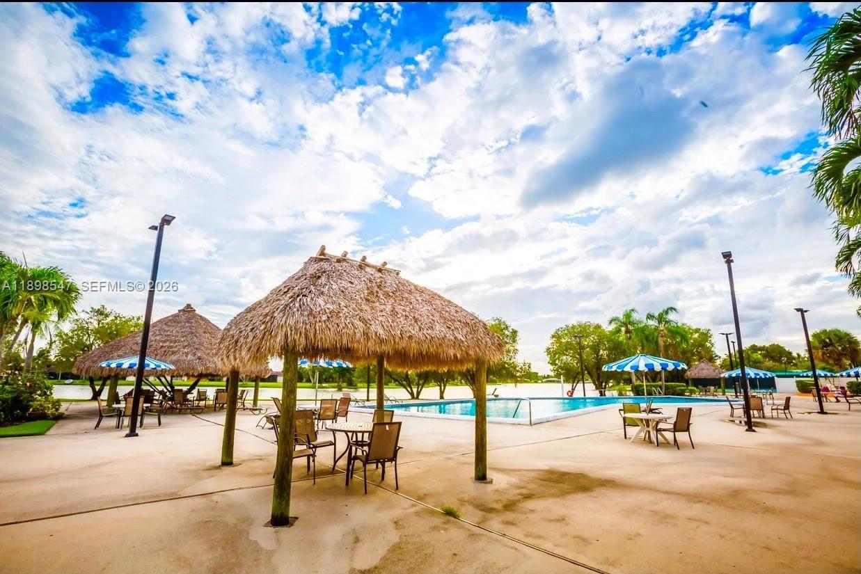 16200 Golf Club Road, Unit 312 Weston, FL 33326 - Photo 29 of 31