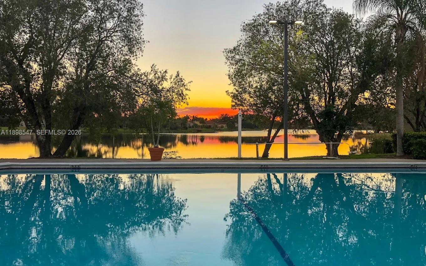 16200 Golf Club Road, Unit 312 Weston, FL 33326 - Photo 30 of 31 Sunset seen