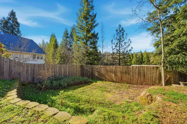 $525,000 | 850 Blue Bell Court, Placerville, CA 95667