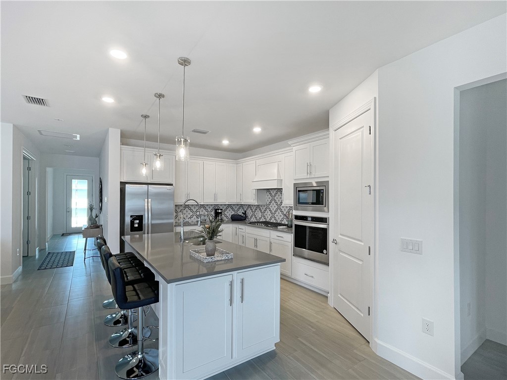 2057 Yellowfin Circle Naples, FL 34114 - Photo 8 of 22