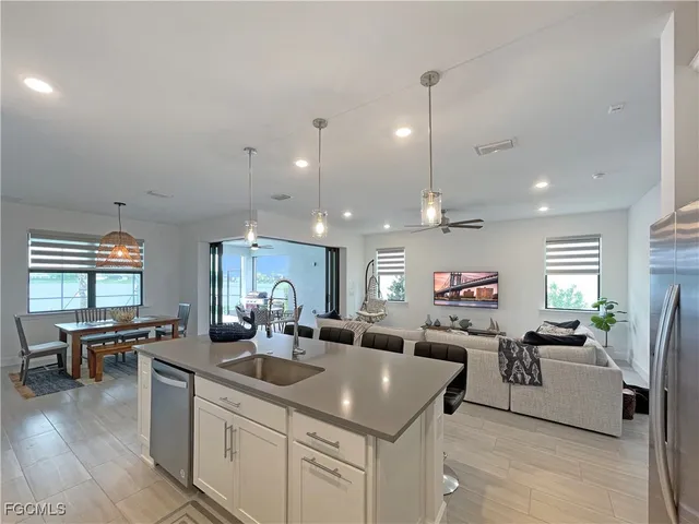 $7,800 | 2057 Yellowfin Circle, Naples, FL 34114