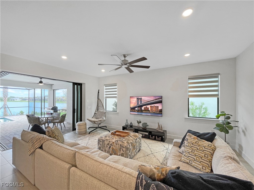 2057 Yellowfin Circle Naples, FL 34114 - Photo 10 of 22