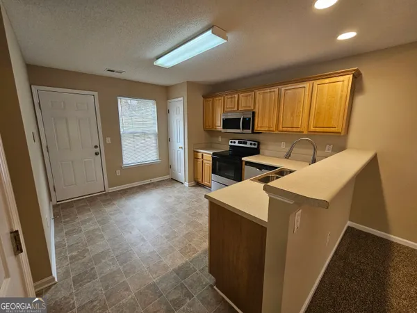 $212,900 | 208 Lossie Lane, McDonough, GA 30253