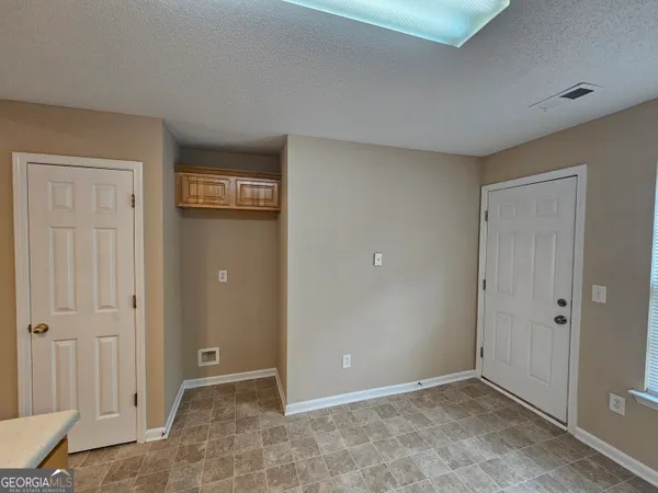 $212,900 | 208 Lossie Lane, McDonough, GA 30253