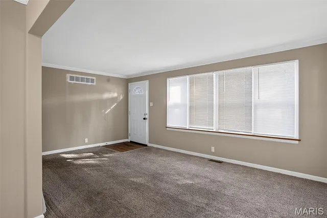 $79,900 | 10129 Ashbrook Drive, St. Louis, MO 63137