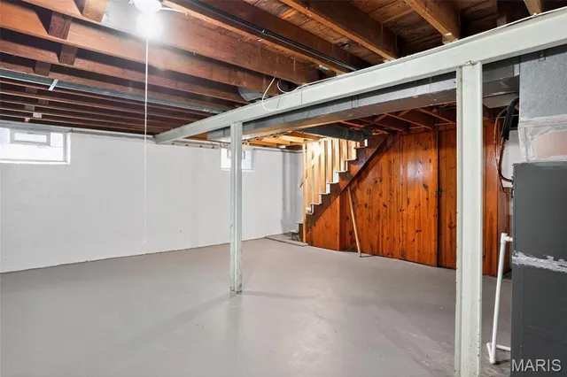 $79,900 | 10129 Ashbrook Drive, St. Louis, MO 63137