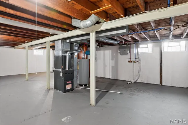 $79,900 | 10129 Ashbrook Drive, St. Louis, MO 63137