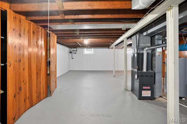 $79,900 | 10129 Ashbrook Drive, St. Louis, MO 63137