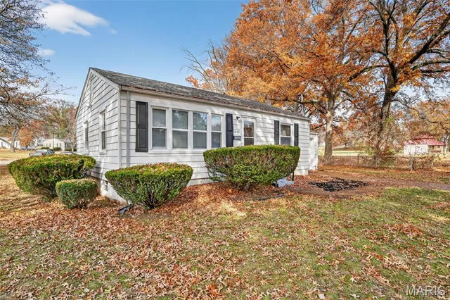 $79,900 | 10129 Ashbrook Drive, St. Louis, MO 63137