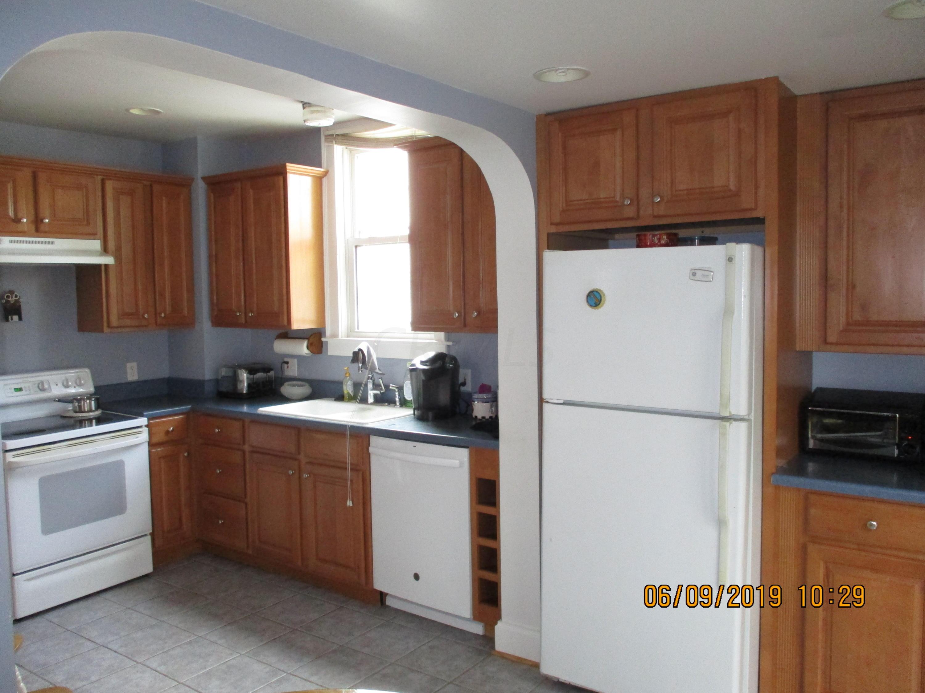 152 East Pacemont Road Columbus, OH 43202 - Photo 12 of 30