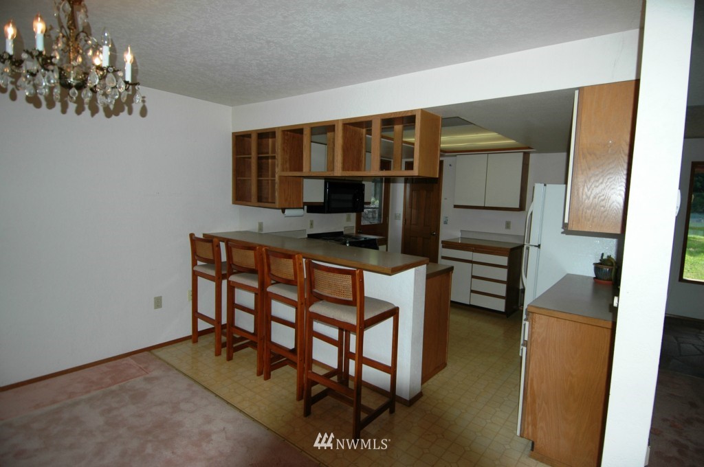 7213 Clover Valley Road Southeast Port Orchard, WA 98367 - Photo 8 of 14 Gallery Image 8