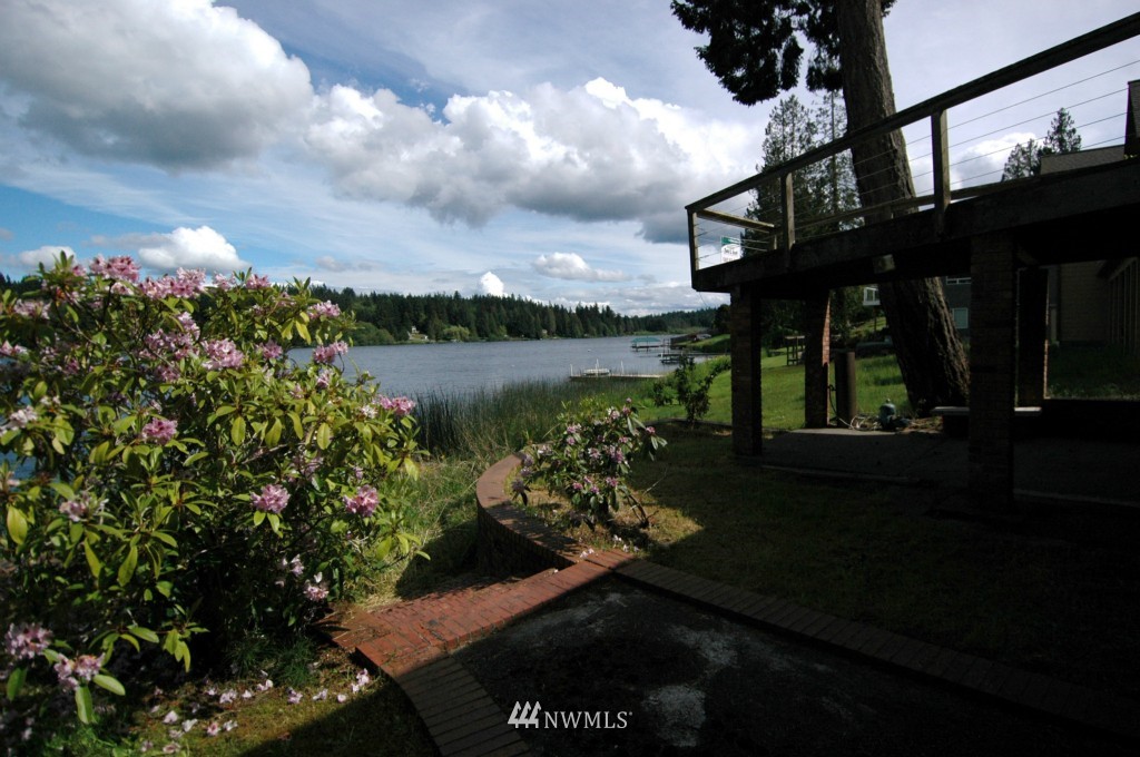 7213 Clover Valley Road Southeast Port Orchard, WA 98367 - Photo 9 of 14 Gallery Image 9