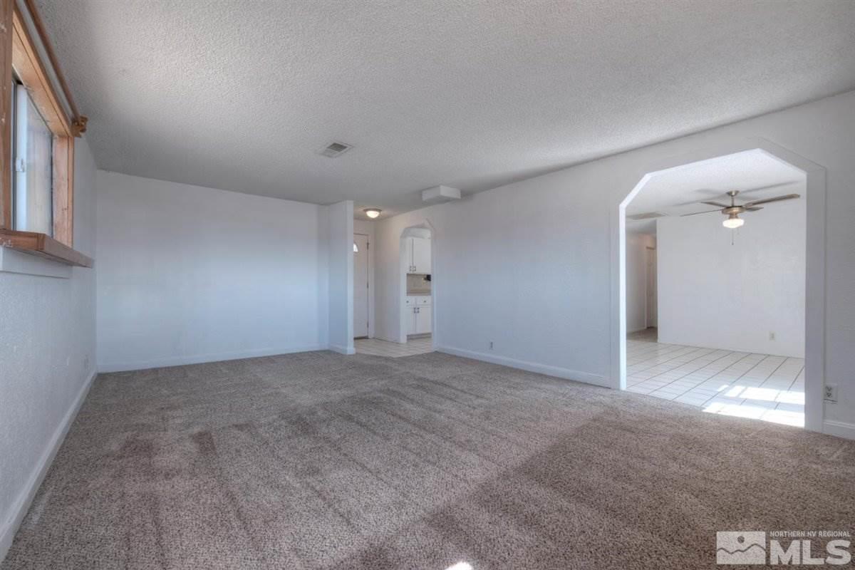 3735 Peregrine Circle Reno, NV 89508 - Photo 11 of 22 Photo 11