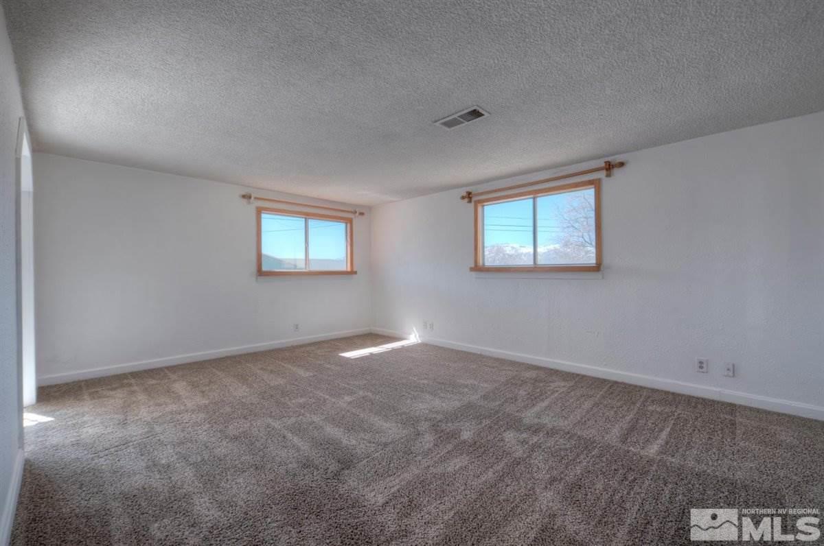 3735 Peregrine Circle Reno, NV 89508 - Photo 10 of 22 Photo 10