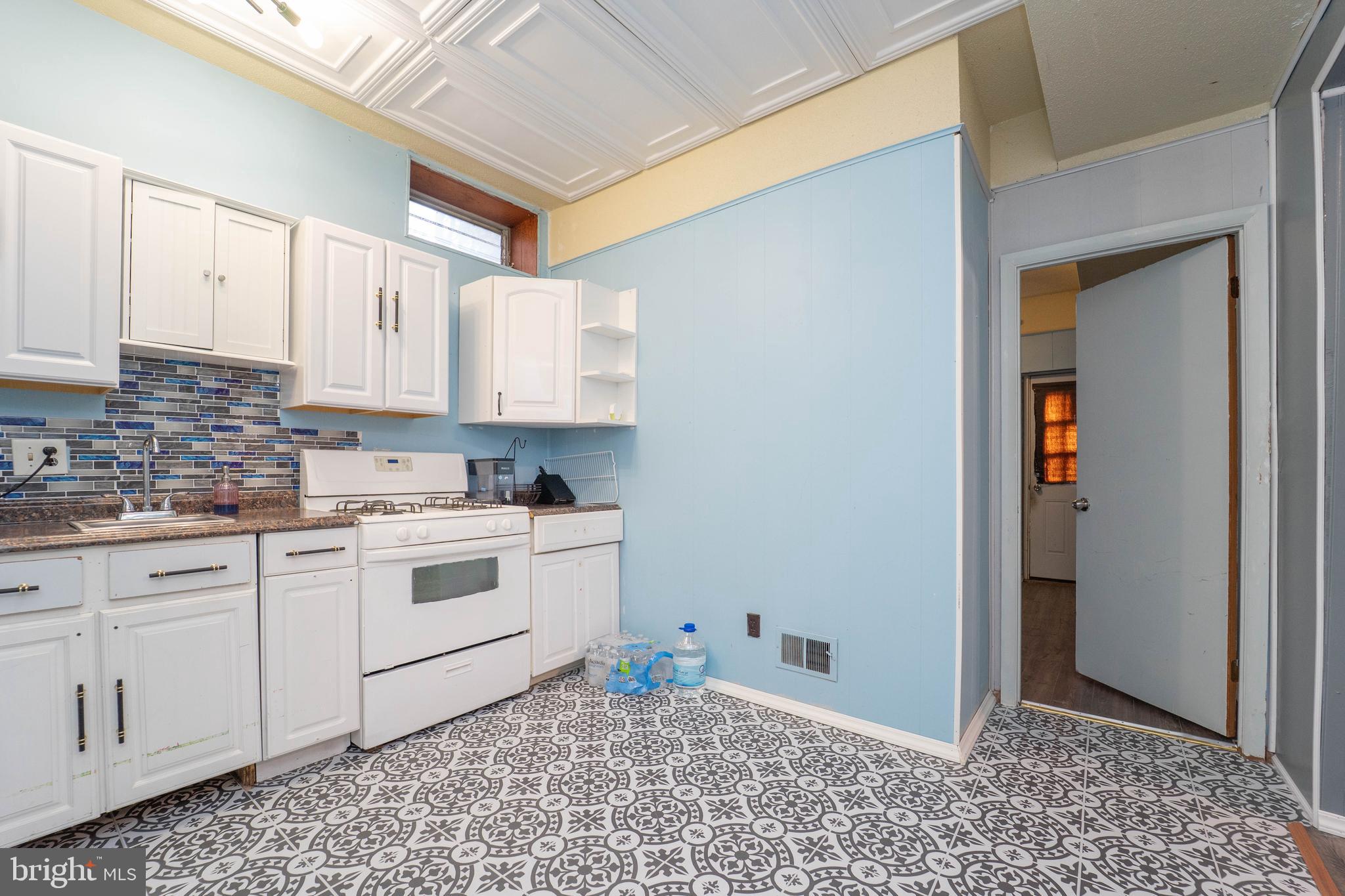 8334 Scotts Level Road Pikesville, MD 21208 - Photo 34 of 43 Gallery Image 34