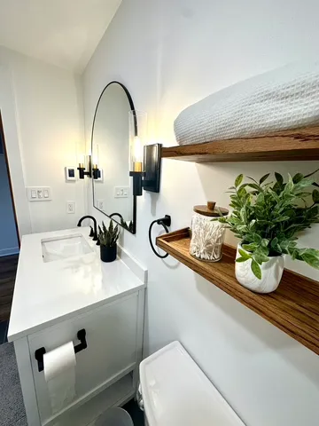 $599,900 | 10081 Haas Road, Rockton, IL 61072