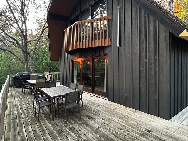 $599,900 | 10081 Haas Road, Rockton, IL 61072