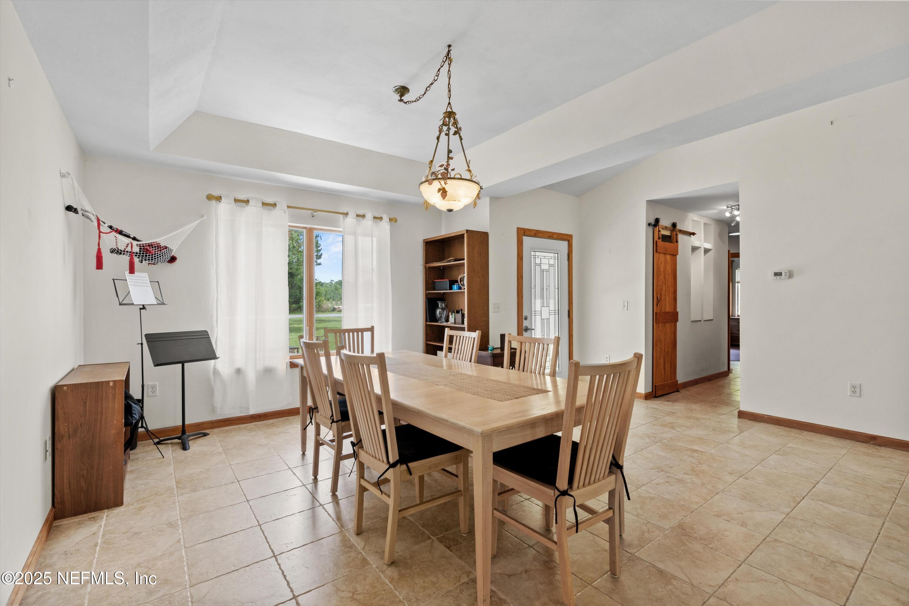 7720 Riverdale Road St. Augustine, FL 32092 - Photo 16 of 60 07-Dining Room