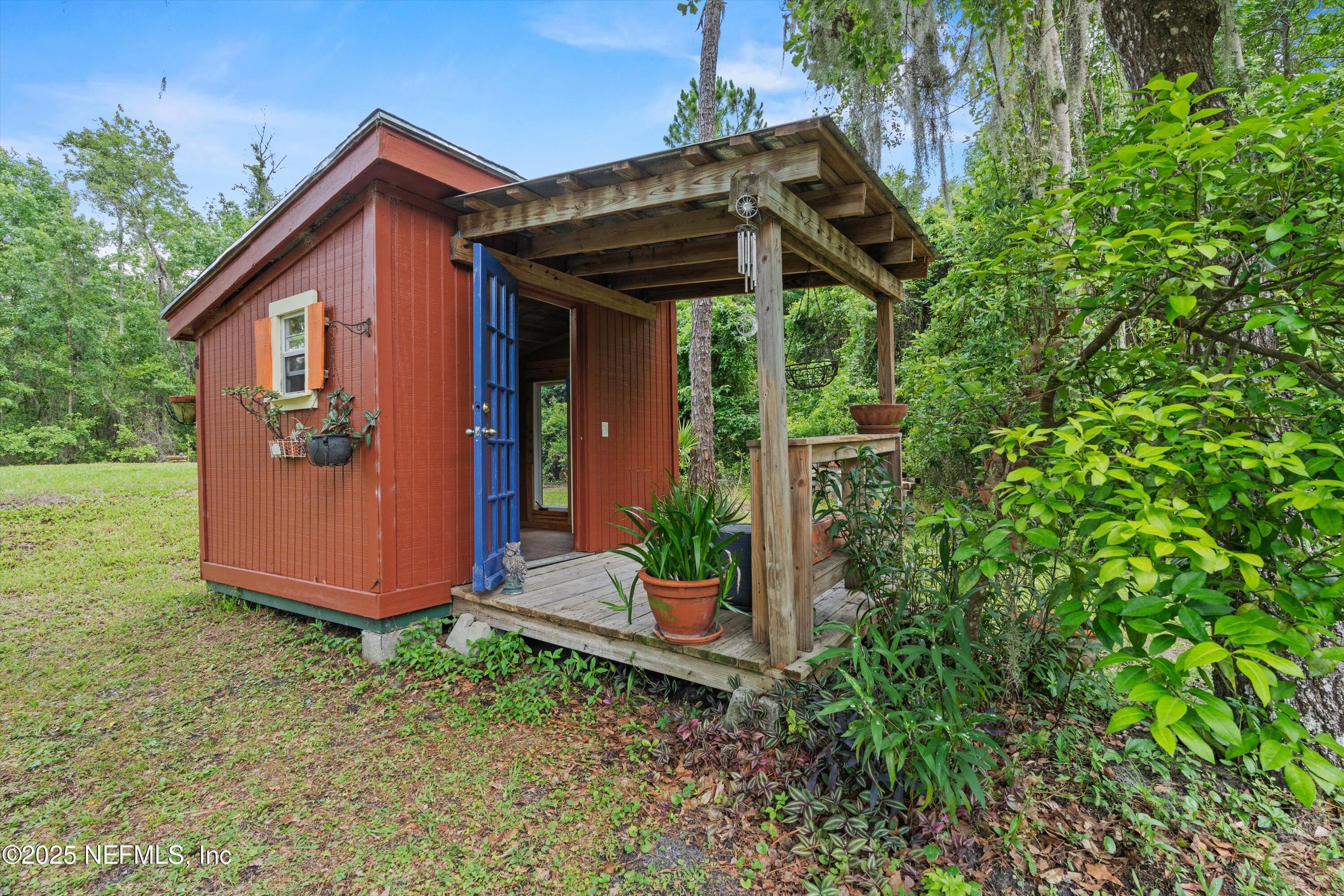 7720 Riverdale Road St. Augustine, FL 32092 - Photo 6 of 60 28-She Shed