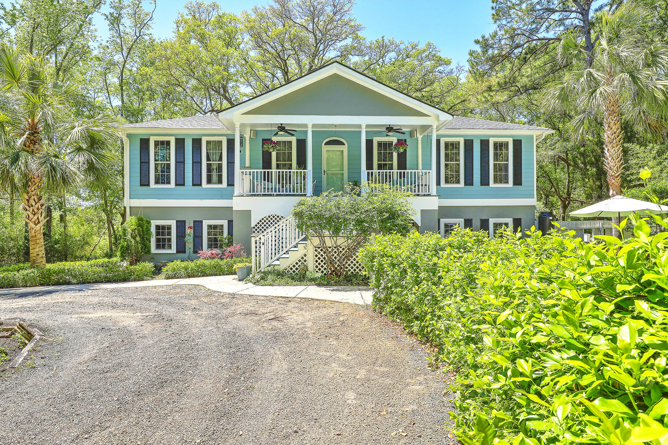 588 Main Road Johns Island, SC 29455 - Photo 2 of 58 1R3A0063_4_5